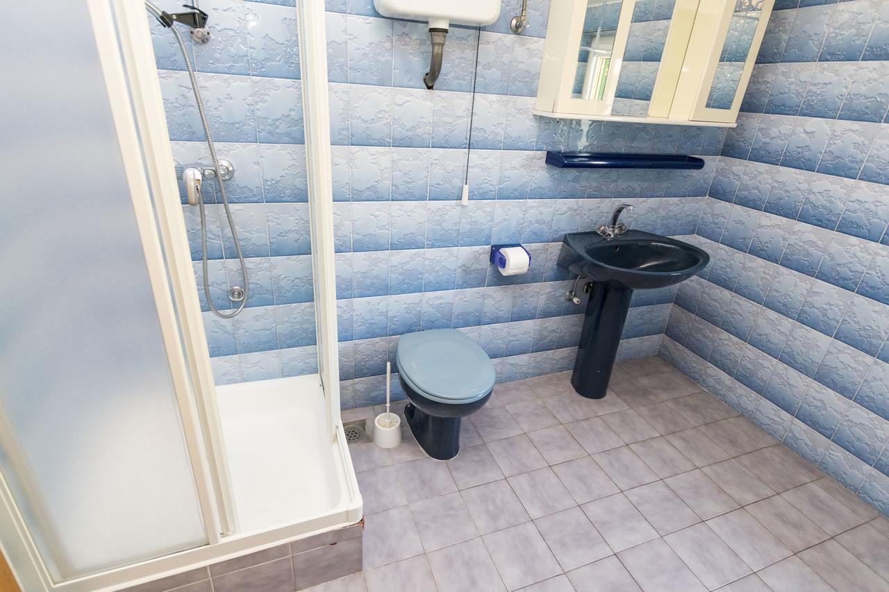 Apartments Jere Stipe Primosten Ngoại thất bức ảnh