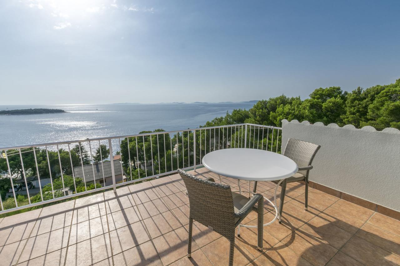Apartments Jere Stipe Primosten Ngoại thất bức ảnh